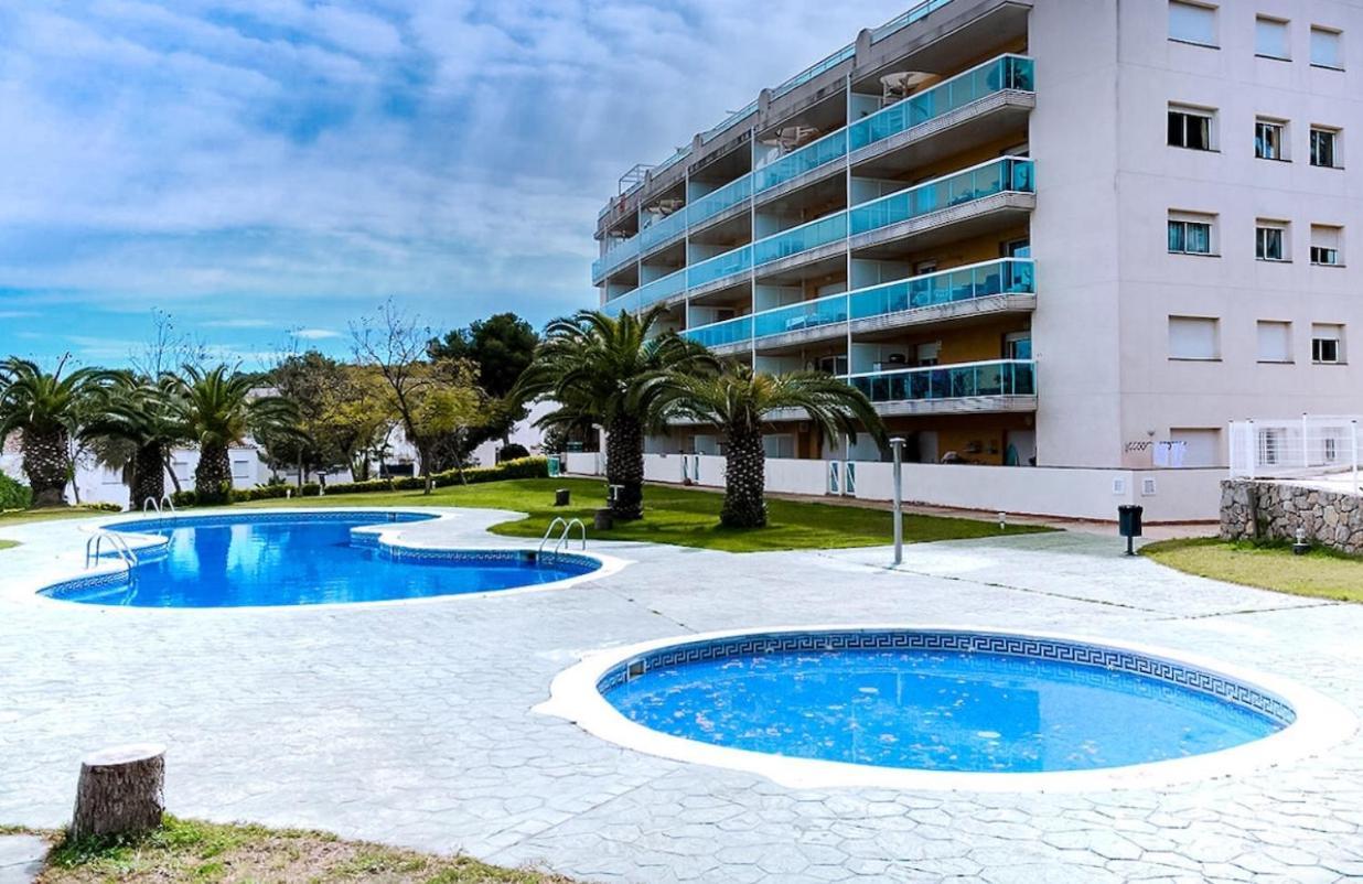 Apartamento Salou Port Aventuraアパートメント エクステリア 写真